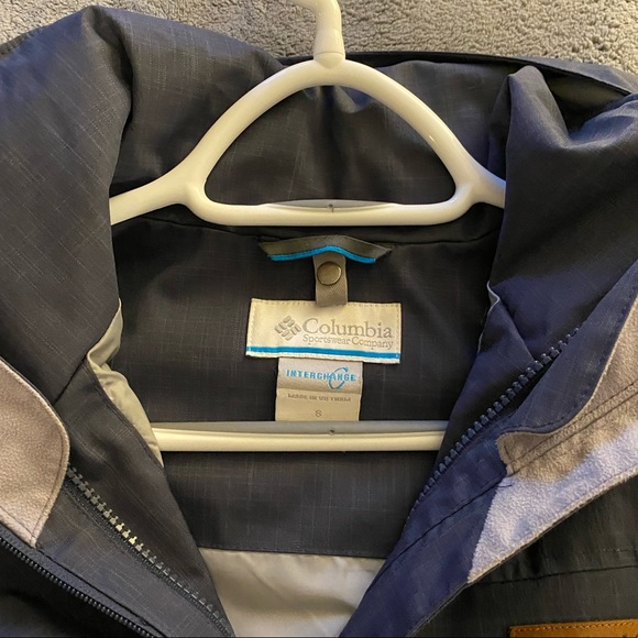 Womens Spring Columbia Jacket - Picture 7 of 8